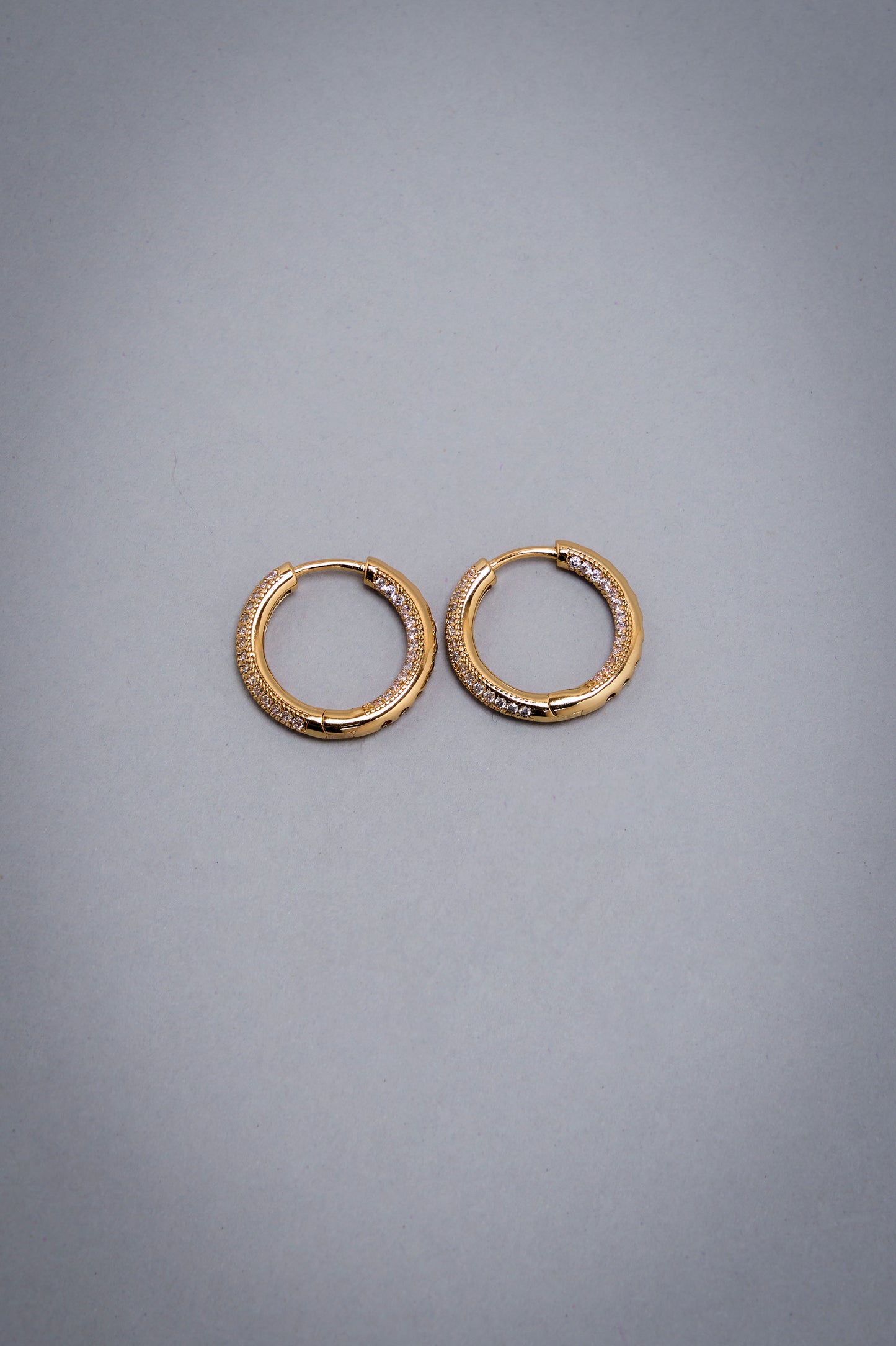 Brinco Galway Ouro 18k