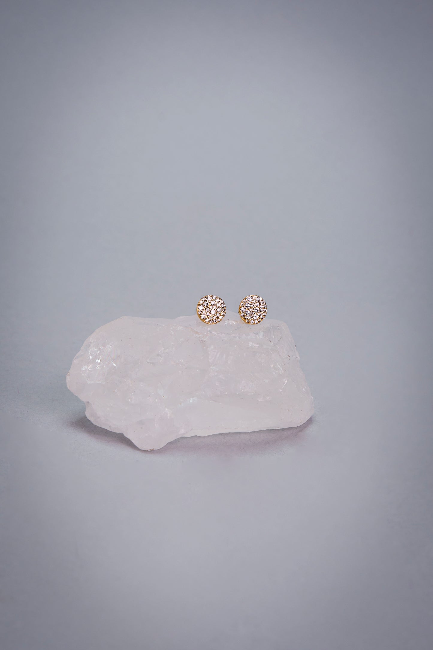 Brinco Cork Ouro 18k